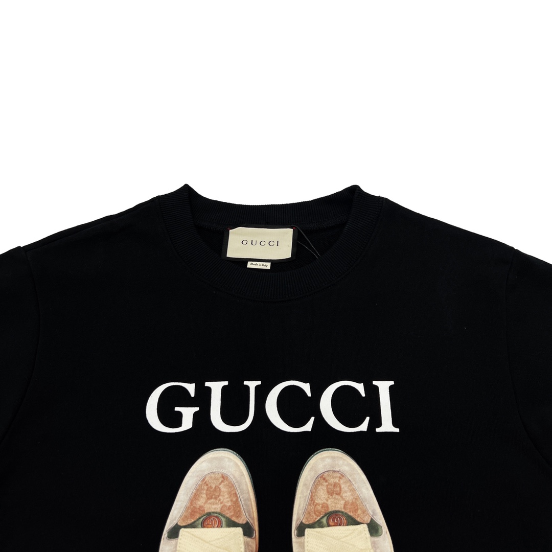 240 GUCCI/古驰 22FW 小脏鞋印花字母LOGO圆领卫衣