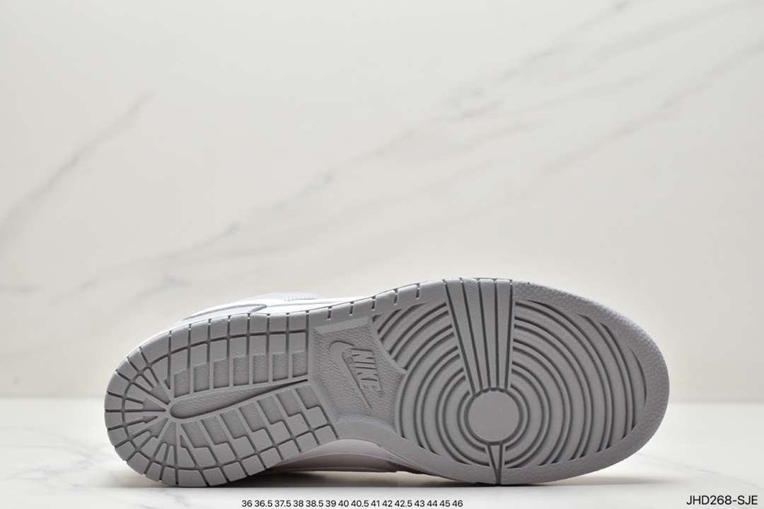 Nike SB Zoom Dunk Low 板鞋 系列经典百搭休闲运动板鞋DH0957-100 Nike SB Zoom Dunk Low 板鞋 系列经典百搭休闲运动板鞋DH0957-100