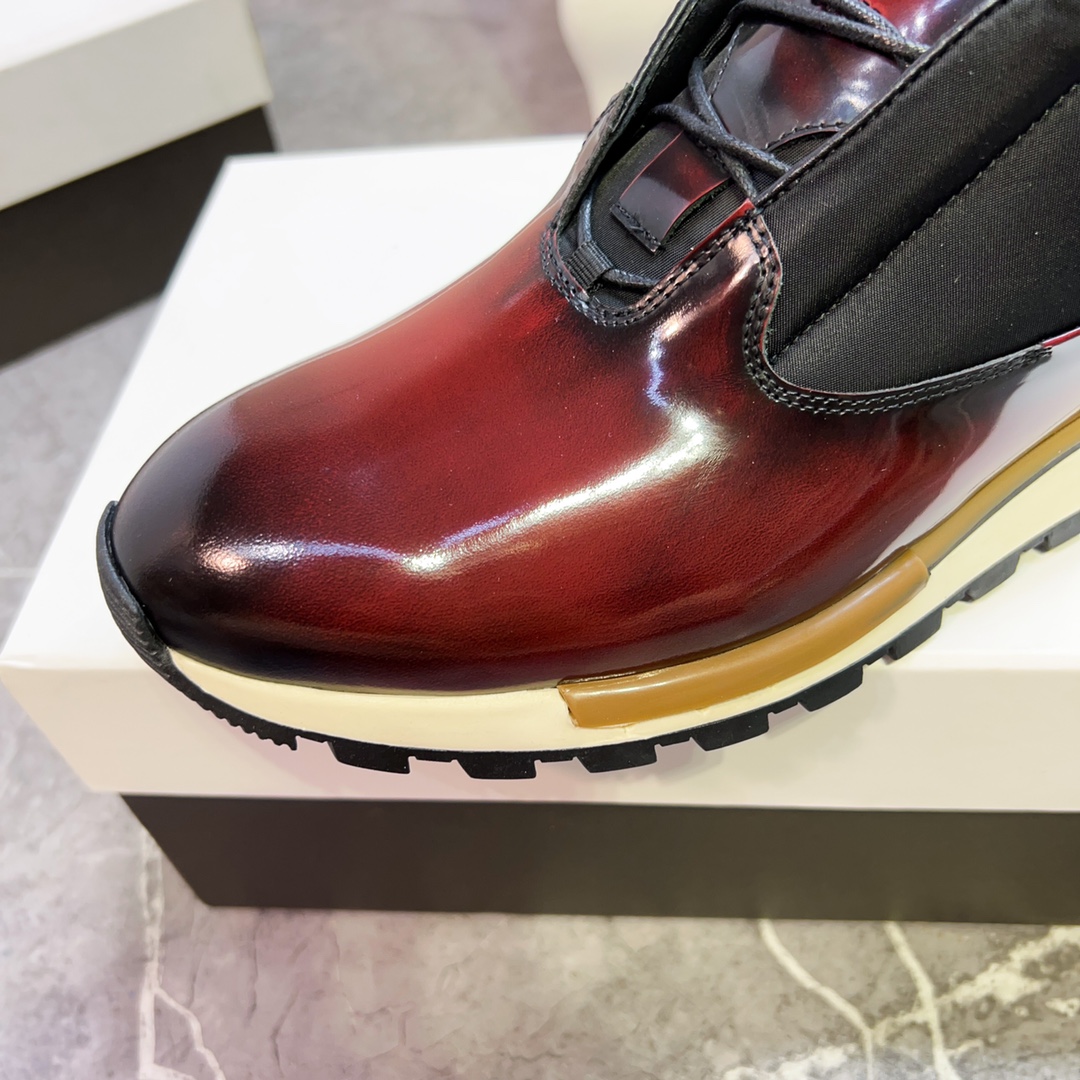Colección Berluti de stock propio! Avalada por Eddie Peng, la marca de lujo se remonta a su ADN-pati