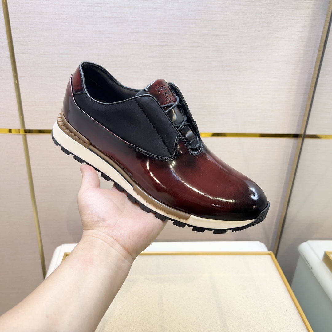 Colección Berluti de stock propio! Avalada por Eddie Peng, la marca de lujo se remonta a su ADN-pati