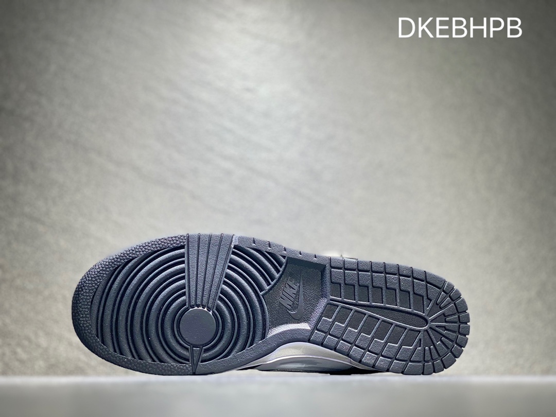 320 NIKE Dunk SB Low 绑带 低帮休闲板鞋 DD3363-002