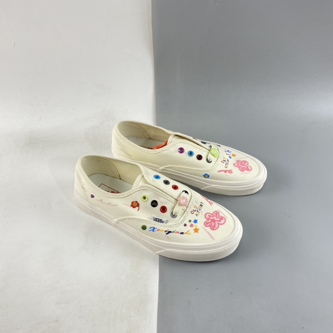 Vans Authentic new limited fresh graffiti embroidery white shoes VN0A4BV9676