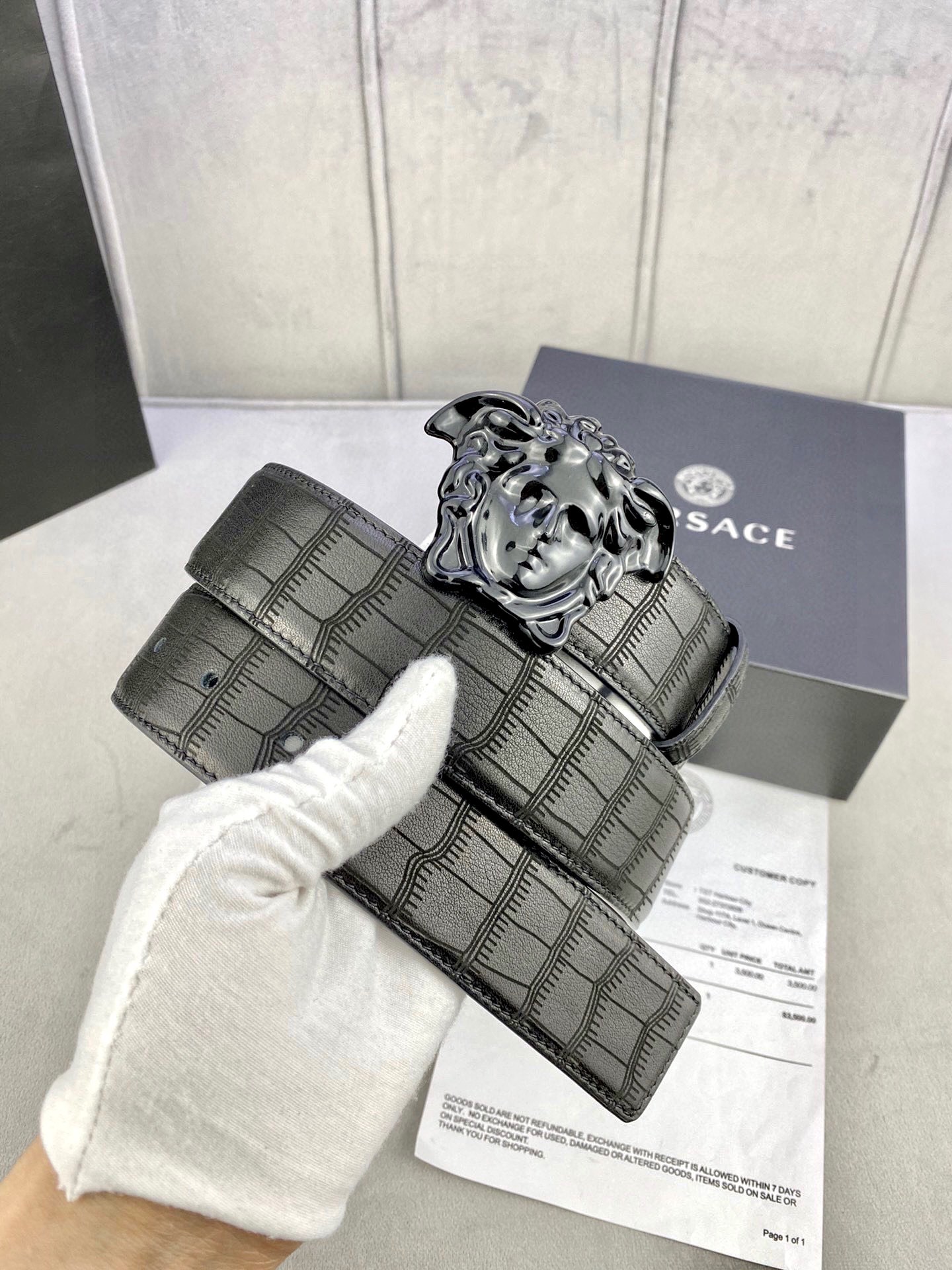 Elegant Deer Belt with Medusa Head-Button Adds Stylish Touch to Outfit - 图片 9