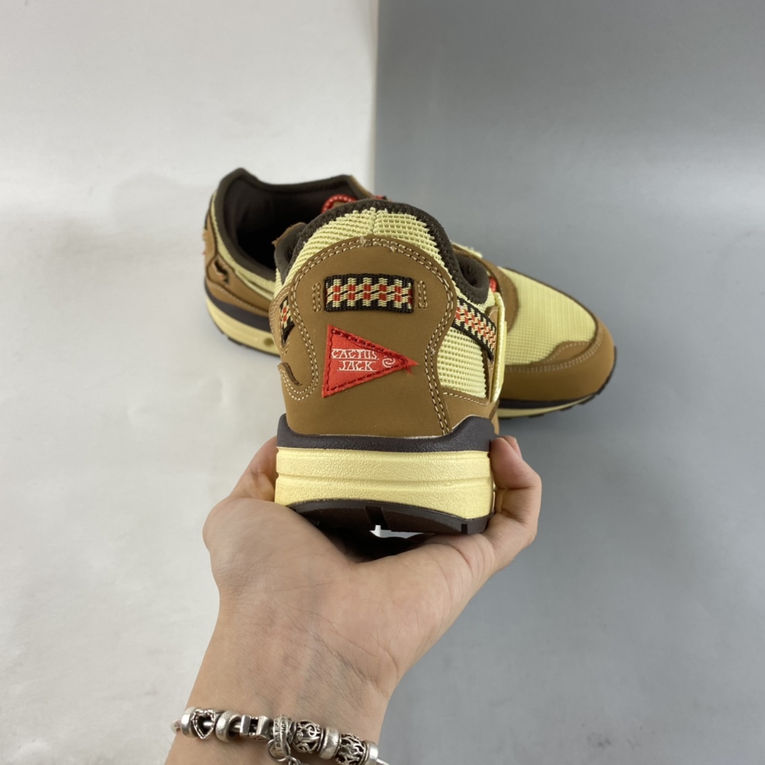 P180 Travis Scott x Nike Air Max 1 Cave Stone DO9392-701