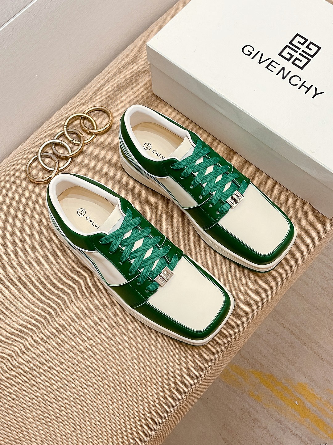 J0    Givenchy 纪梵希 男士运动休闲鞋，官网1：1复刻。面料采用进口光滑牛皮，，鞋舌饰金属4G 打孔LOGO，皮质垫脚，原版舒适大底，简约大气，时尚百搭，38-44码，多色可选。