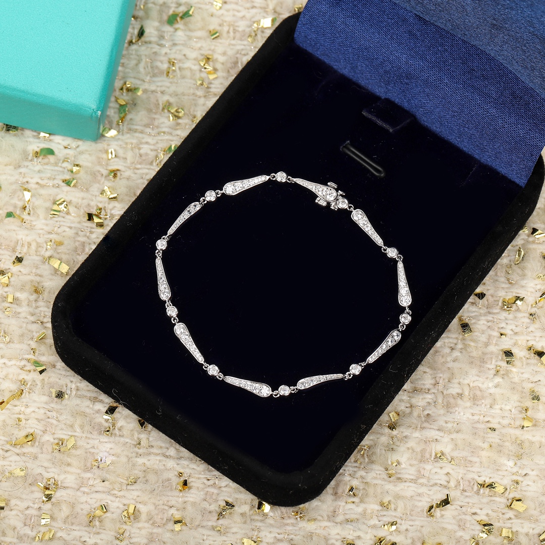 [Tiffany & Co. Jewelry]206704 [Our Product] Diamond Bracelet You can order rea