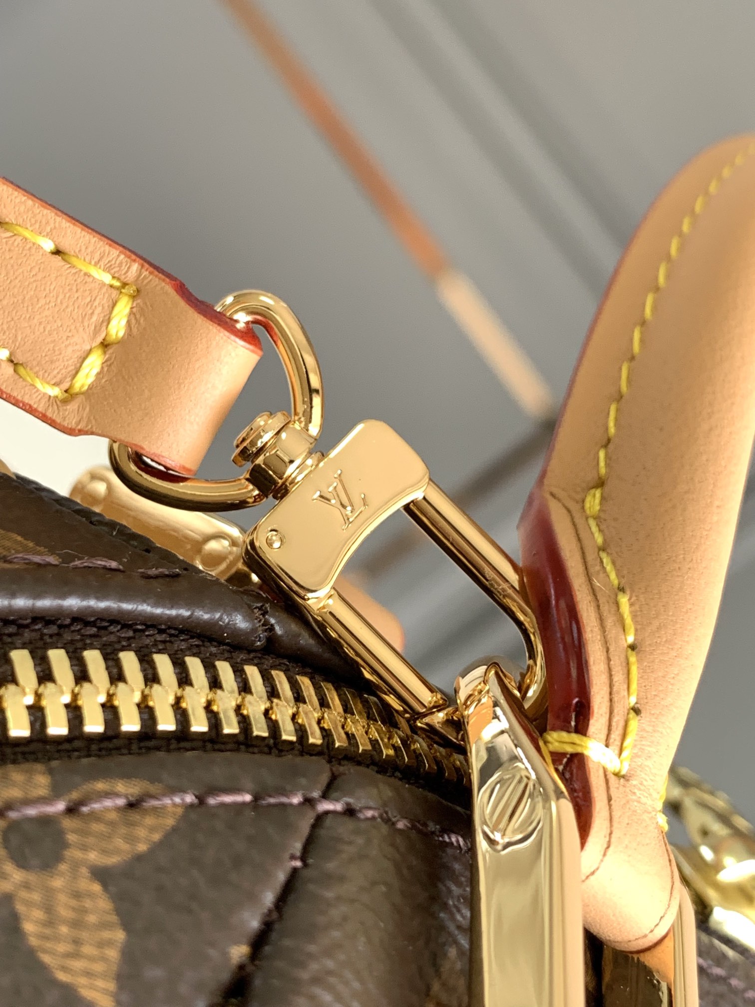 A super mini and adorable bag - Bag 6