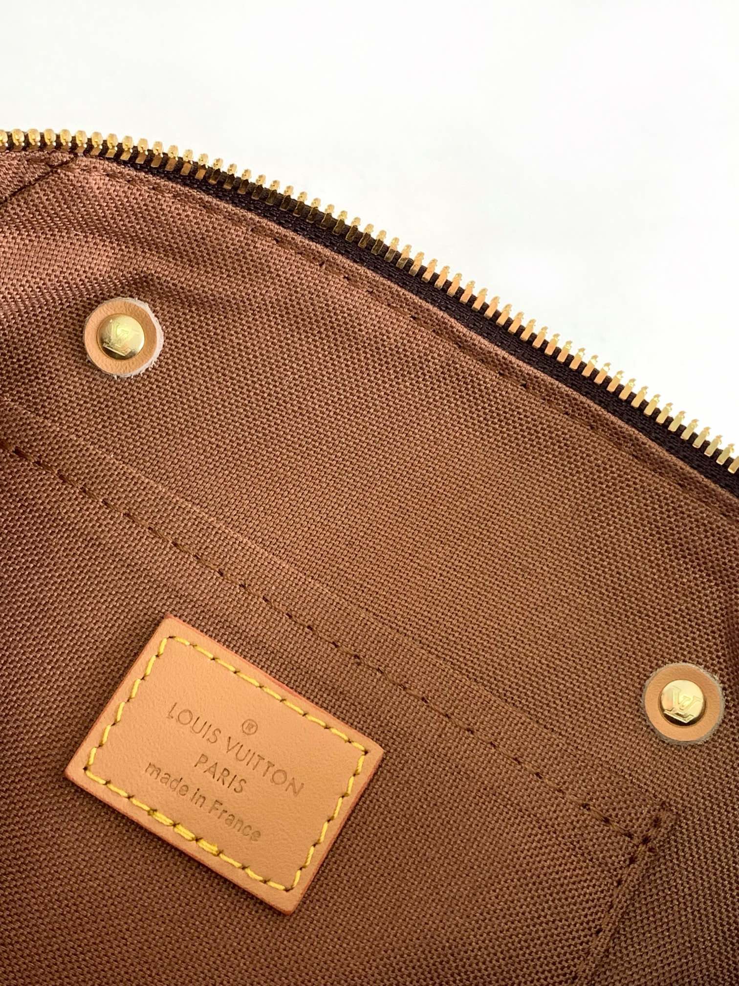 A super mini and adorable bag - Bag 9