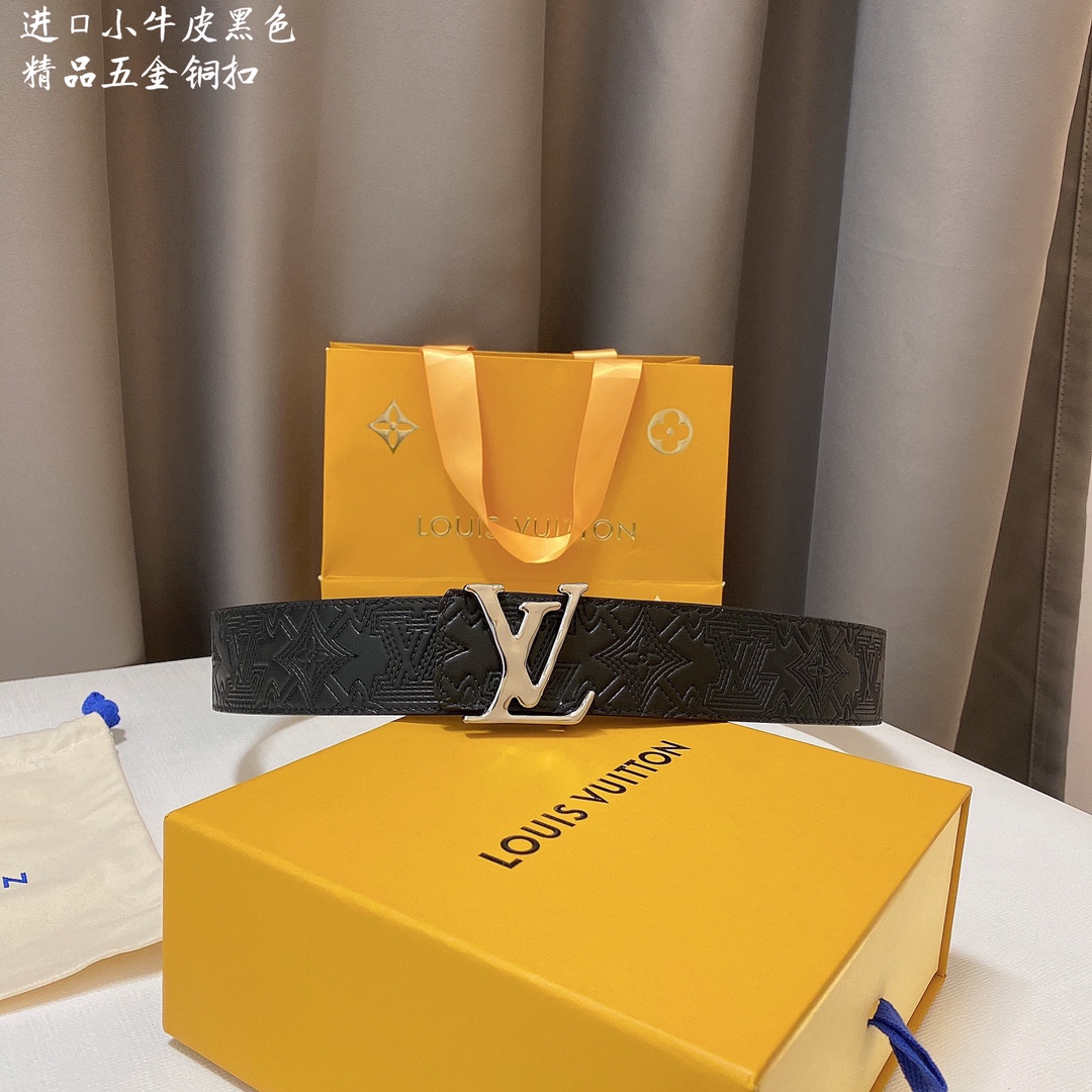 NO:138427,Lv Louis Vuitton official website synchronization Width 4.0CM Boutique buckle Matching design Use fine electroplating hardware with exquisite craftsmanship and double-sided imported calfskin, belt, louis vuitton, louis vuitton, cowhide19860909Lv路易威登 官网同步 宽度4.0CM 精品扣 搭配设计 用了精品电镀五金 工艺精湛双面进口小牛皮,皮带,louis vuitton,louis vuitton,cowhide,Belt
