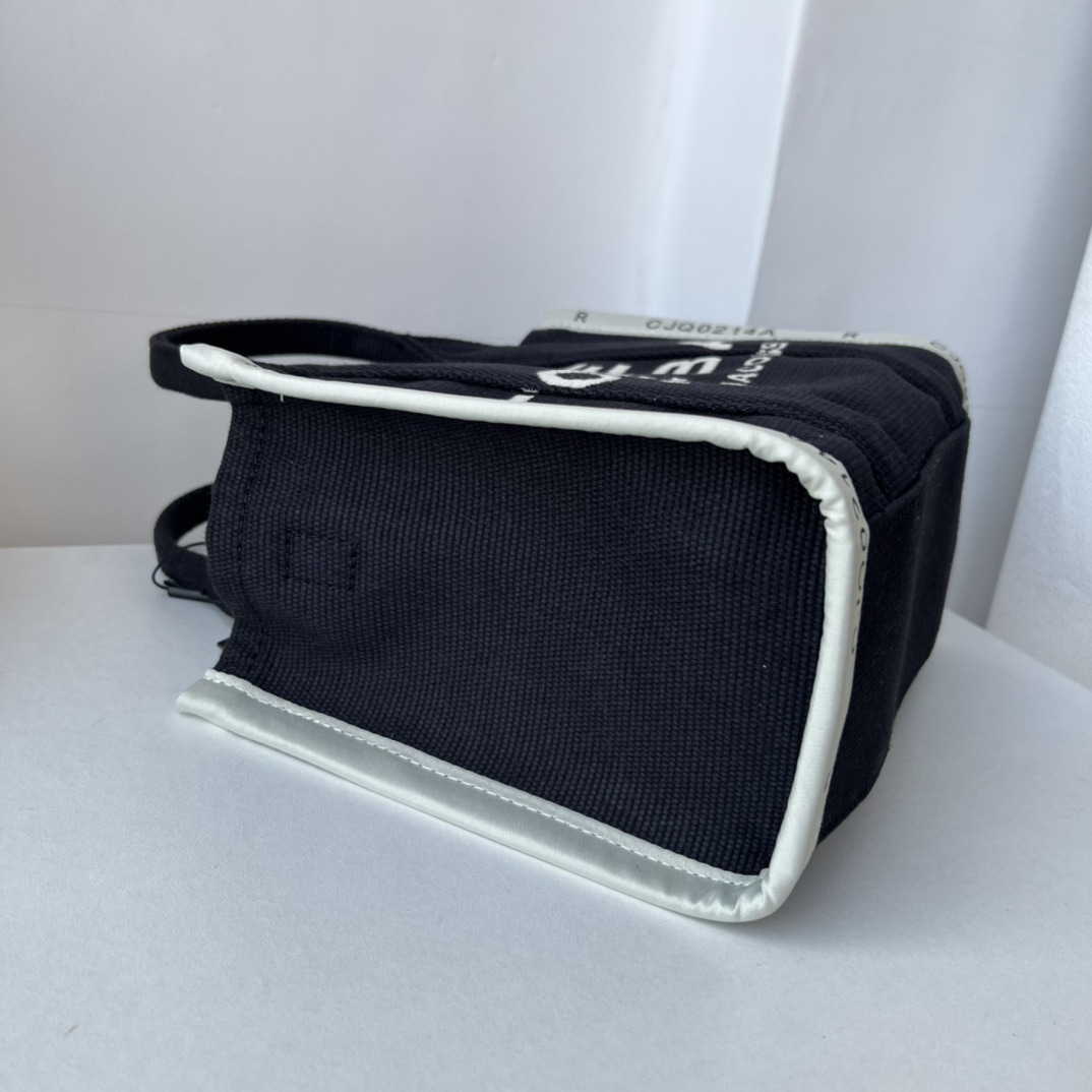 Marc Jacobs mini 26cm