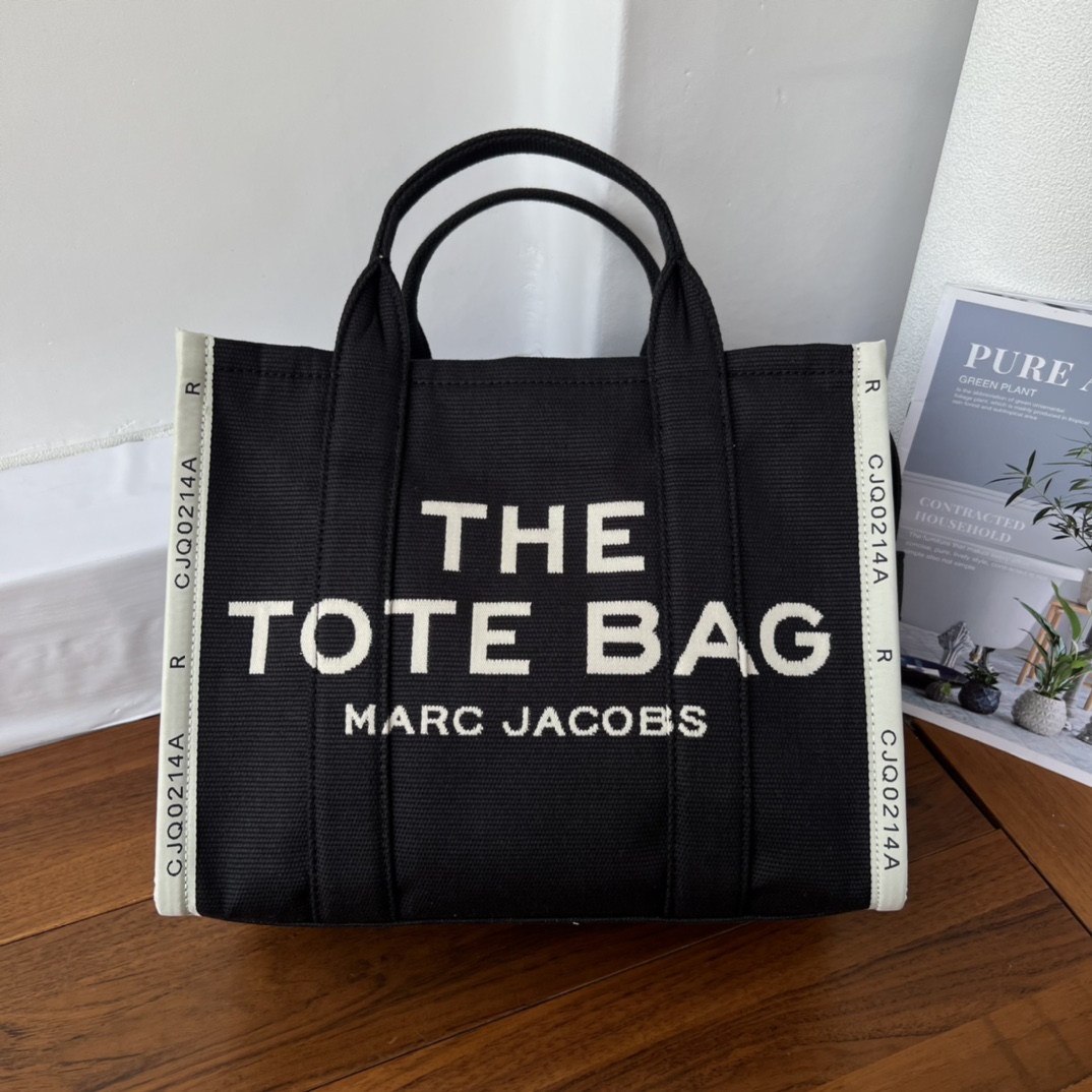 Marc Jacobs 小号 33cm
