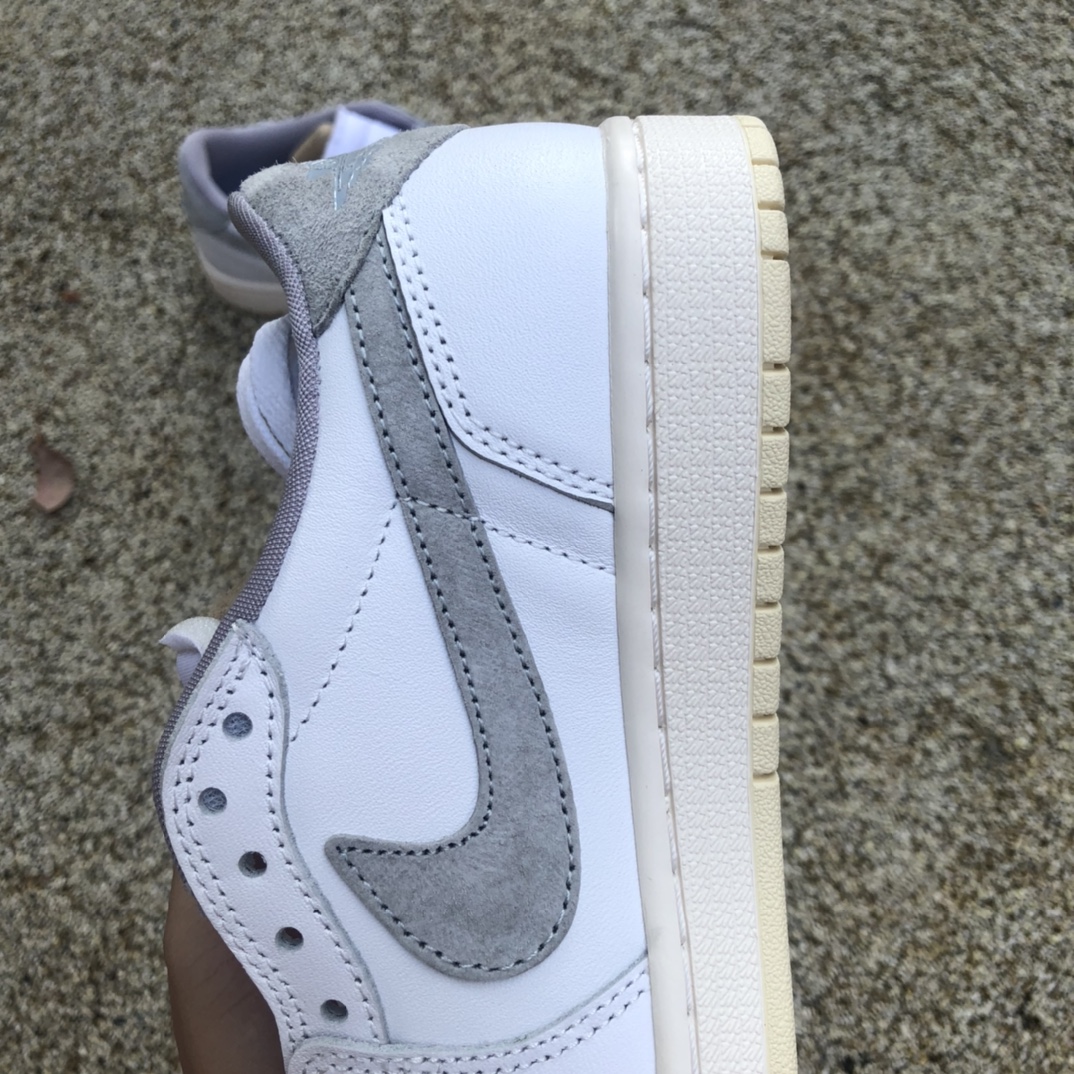 300 Travis Scott x Nike Air Jordan 1 Low AJ1 联名lv低帮板鞋TS 联名CZ0790-100