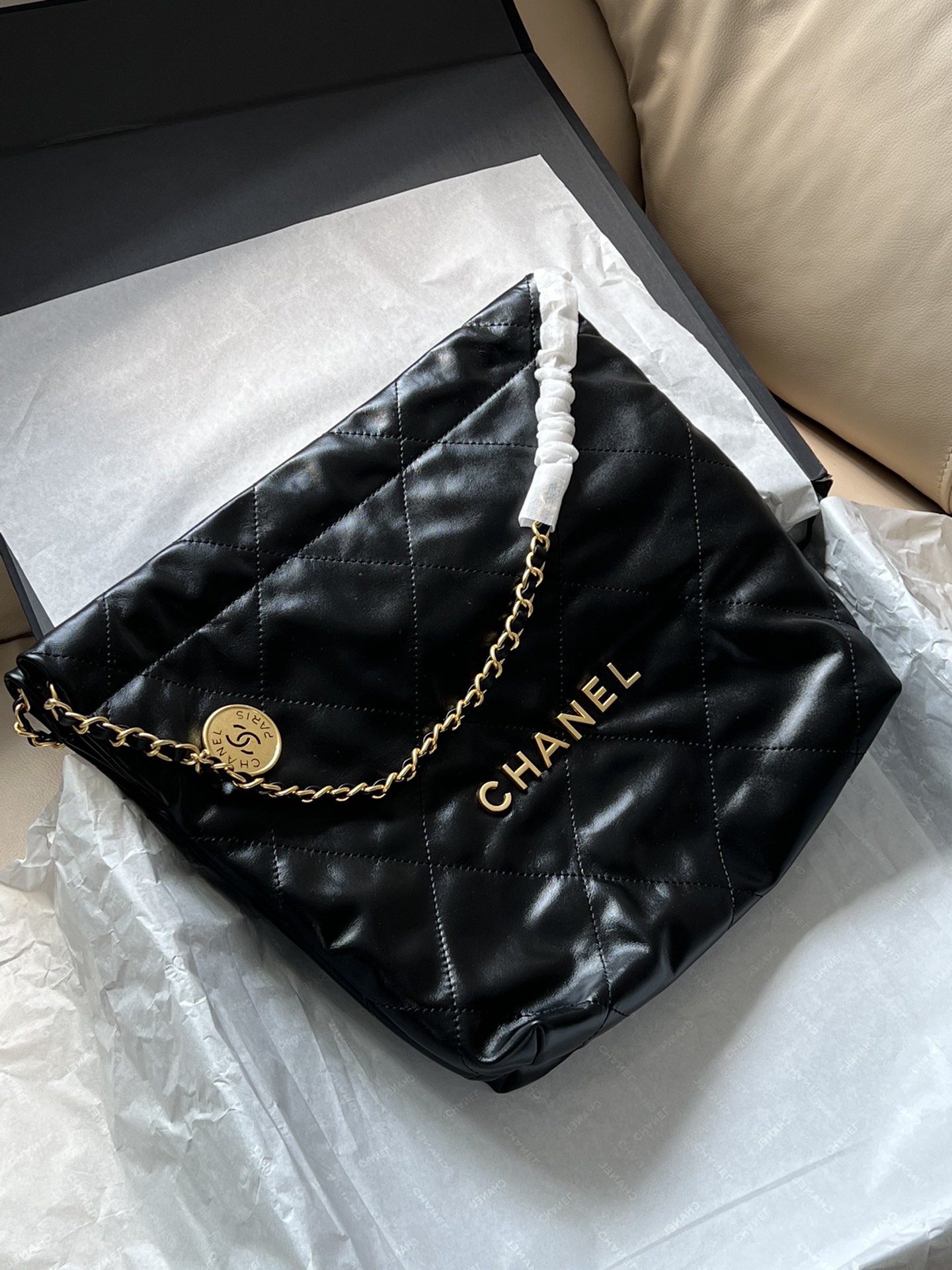 400 390 𝐂𝐇𝐀𝐍𝐄L 22// ❗ zp :35cm/ 8078 :39/ 8079 Novità