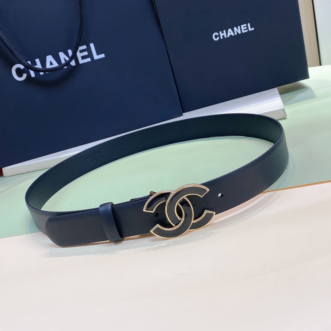 NO:137968,c hanel cc buckle brass gold metal 3.0cm fine calfskin belt excellent feel elegant European code 75, 80, 85, 90, 95, 100 (excluding buckle length), belt, cowhide19860909c hanel cc扣 黄铜金色金属 3.0cm精品 小牛皮腰带 手感极佳 典雅 欧码75、80、85、90、95、100（不含扣长度）,皮带,cowhide,Belt