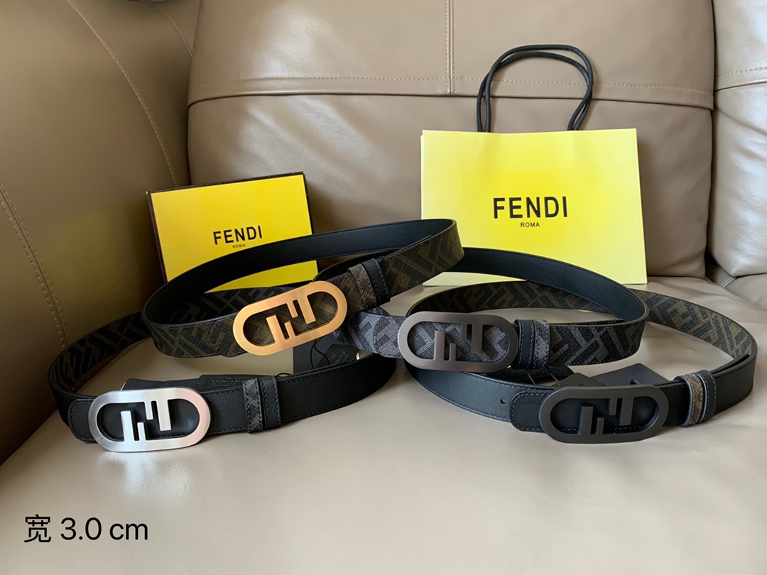 Fendi 五金做工精细 线条流畅 表面光滑 𝐙𝐏电镀工艺 香港通关【𝐇𝐀𝐀𝐒】 进口皮料