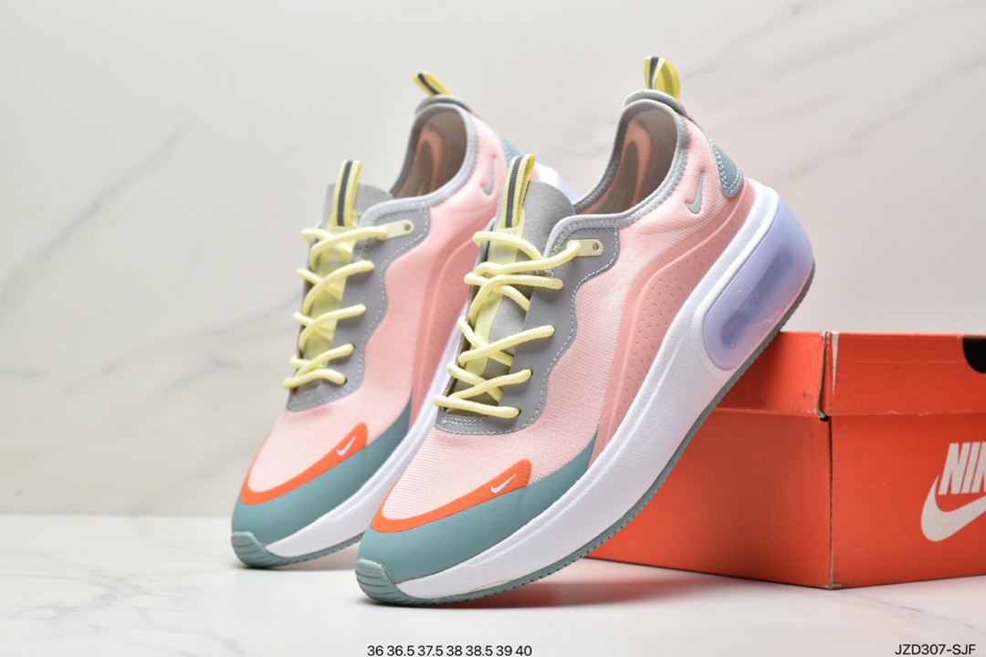 140 NIKE AIR MAX 气垫缓震跑步运动鞋穿上 Nike Air Max React 女子运动鞋AR7410-107