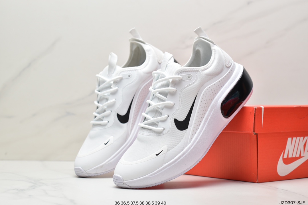 140 NIKE AIR MAX 气垫缓震跑步运动鞋穿上 Nike Air Max React 女子运动鞋AR7410-107