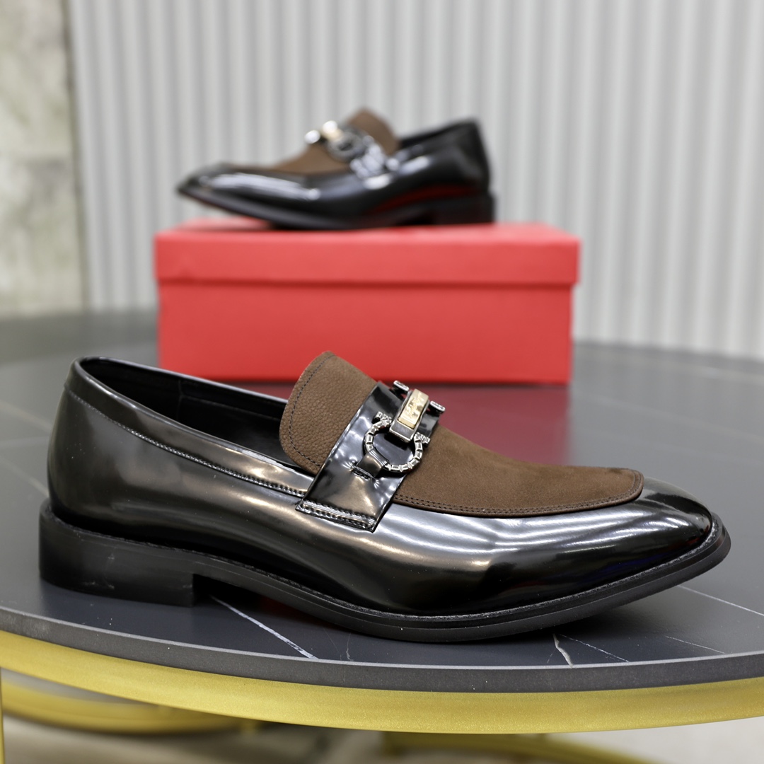 precio de fábrica: Marca: Ferragamo Ferragamo Tamaño: 38-44 (45 se puede personalizar) Grado: Contad