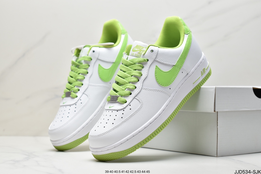 130 耐克Nike Air Force1 空军一号 低帮休闲板鞋 DA8478-100