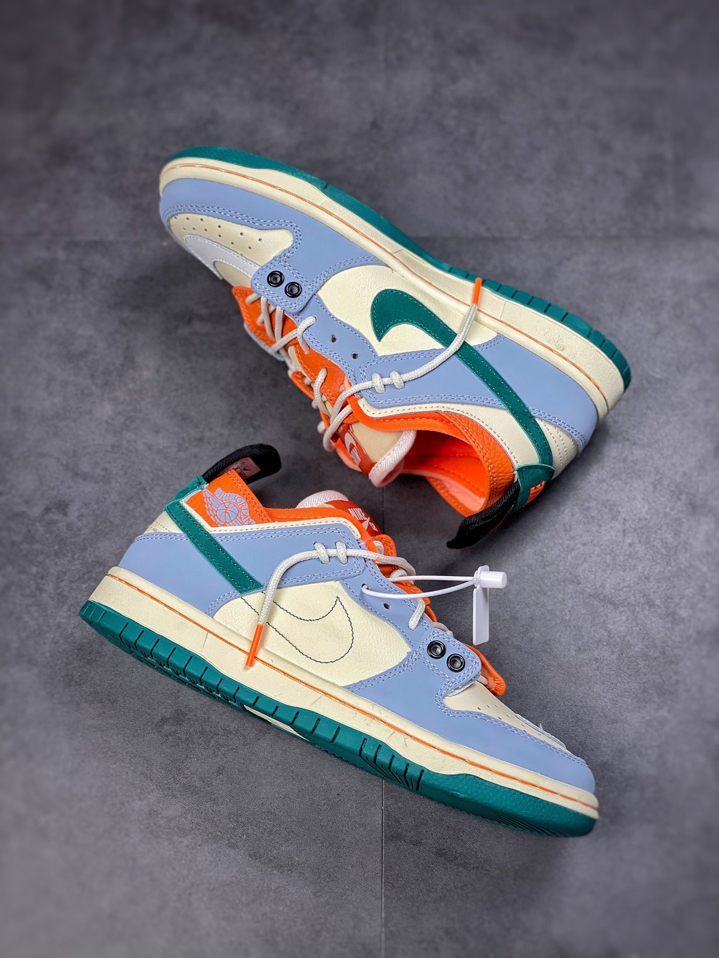 200 Nike Dunk SB 巴黎时装周走秀款BQ6817-031