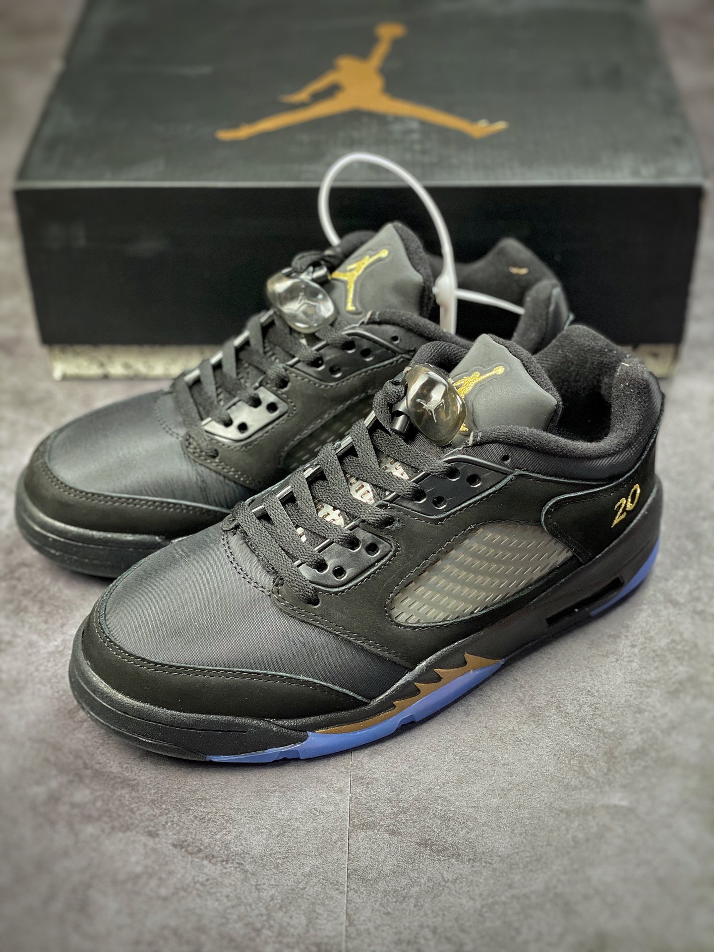 260 Air Jordan 5 Retro Low 毕业典礼  DJ1094-001
