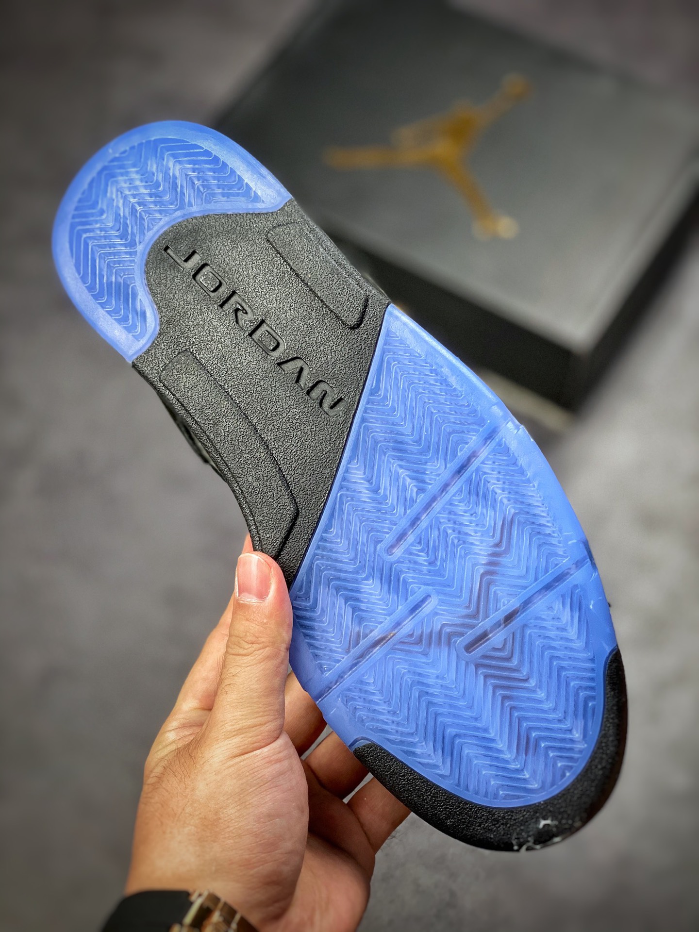 260 Air Jordan 5 Retro Low 毕业典礼  DJ1094-001
