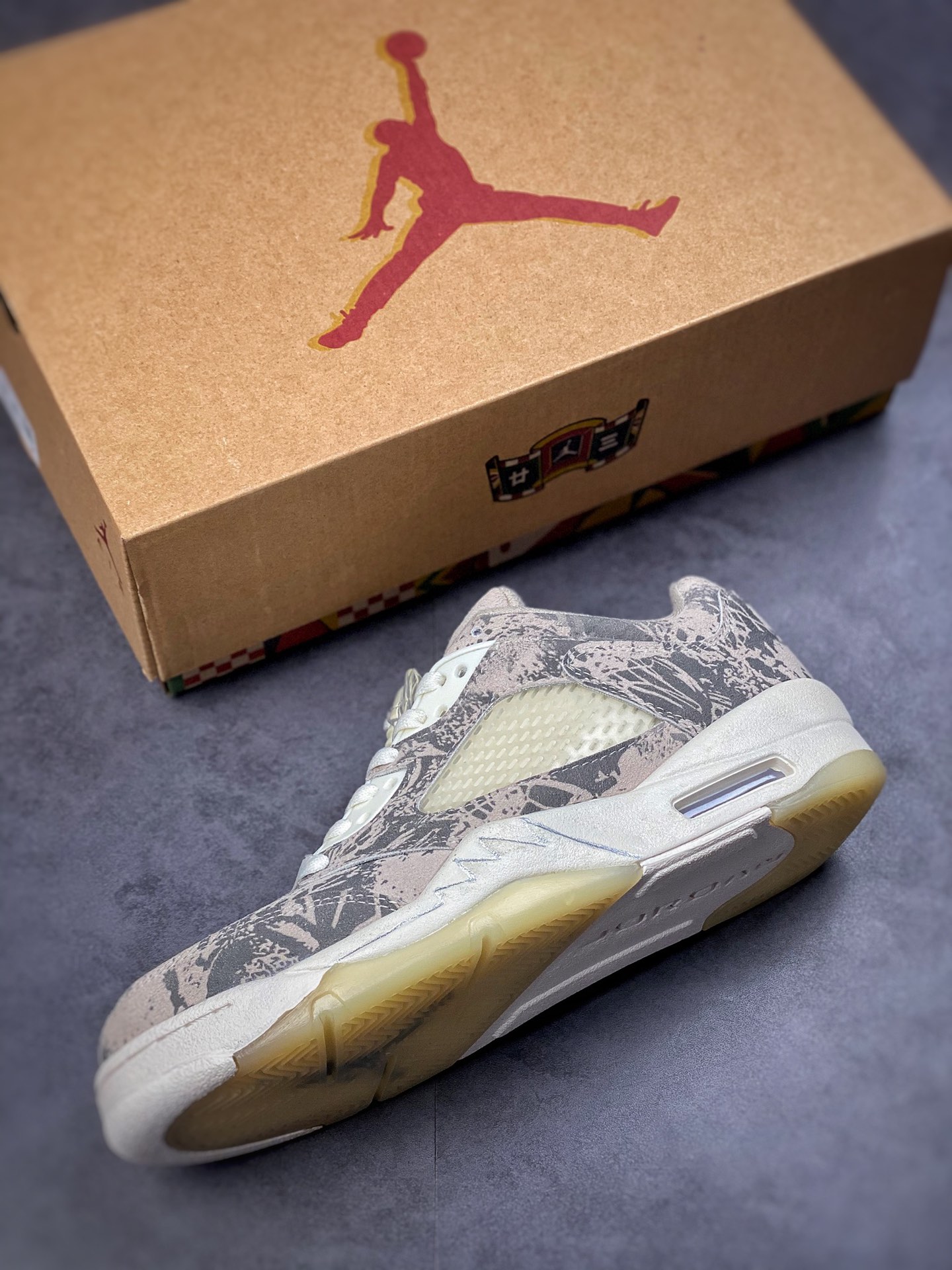 260 Air Jordan 5 Retro Low “Expression”谍照 DA8016-100
