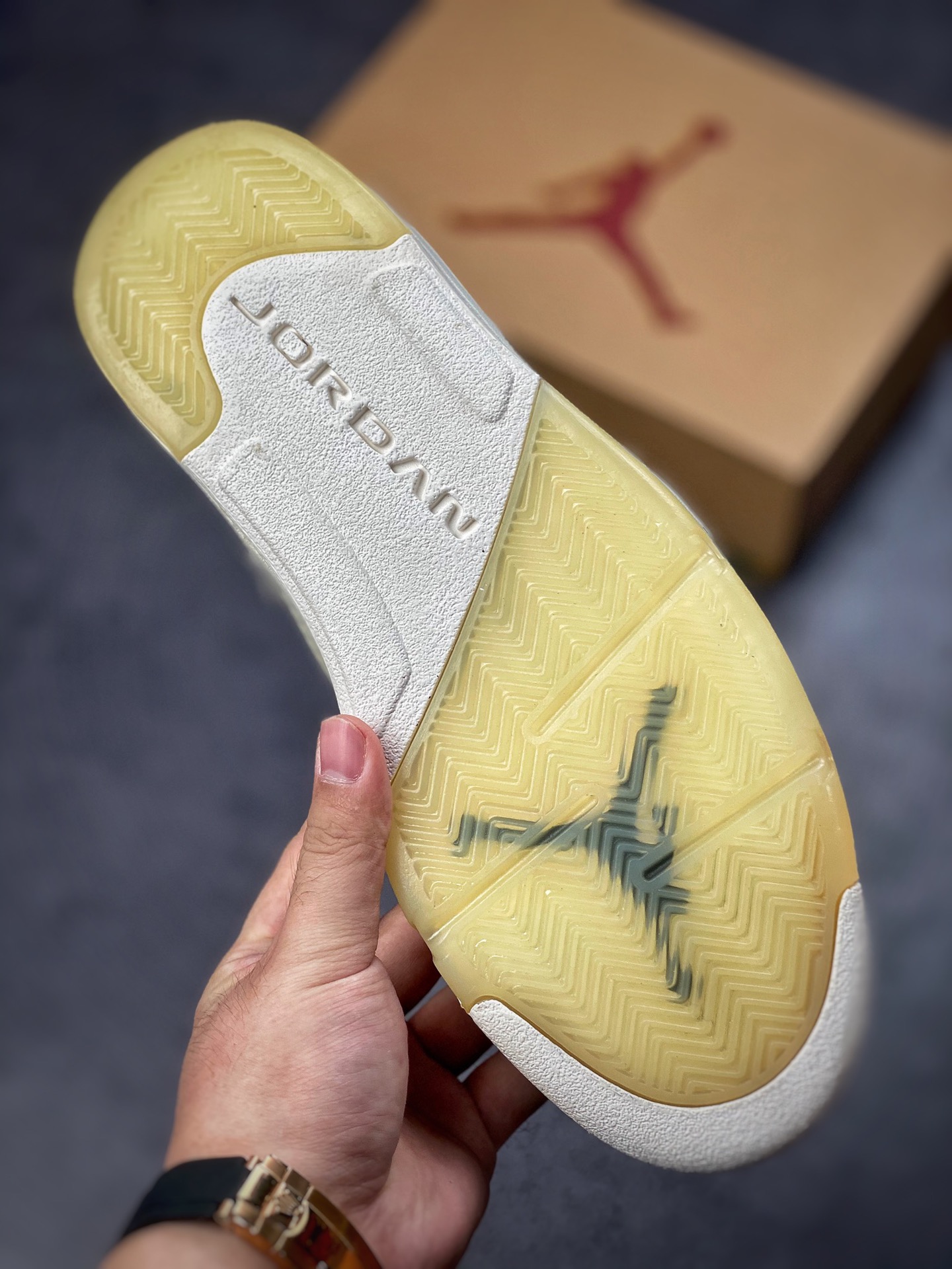 260 Air Jordan 5 Retro Low “Expression”谍照 DA8016-100
