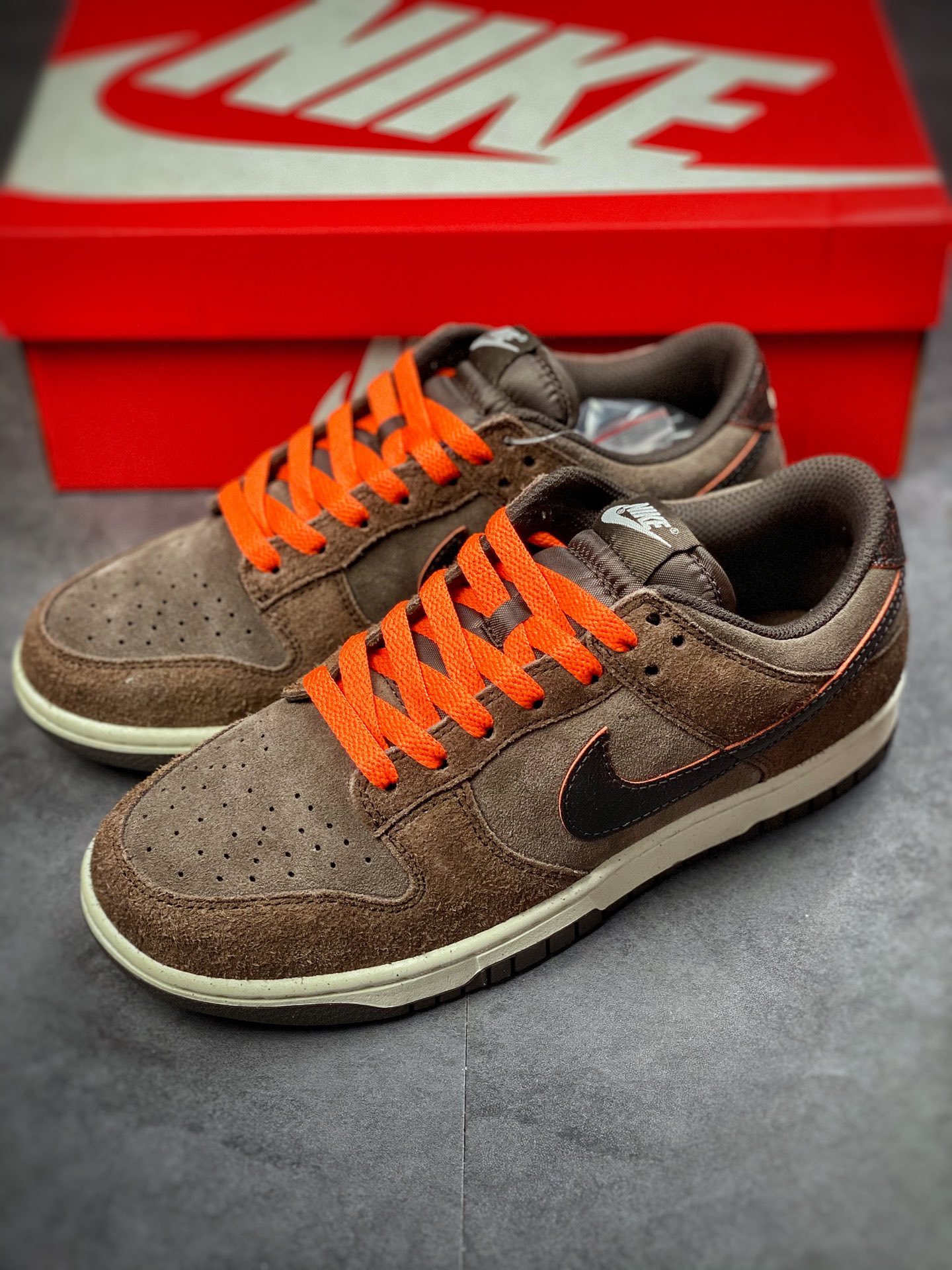 Nike SB Dunk Low ”Baroque Brown” 巴洛克棕 DQ8801-200 Nike SB Dunk Low ”Baroque Brown” 巴洛克棕 DQ8801-200