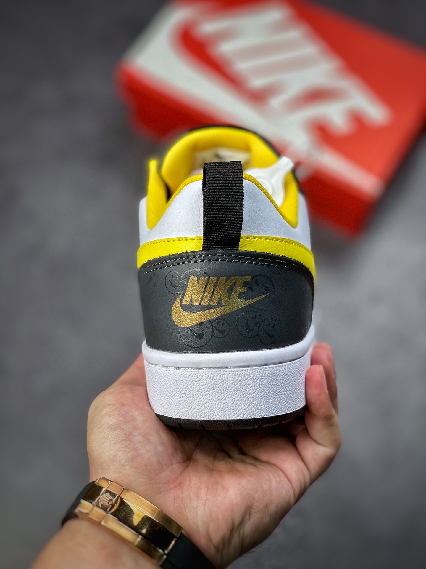 Nike Court Borough Low 2 白黑黄笑脸 DO6688-100 Nike Court Borough Low 2 白黑黄笑脸 DO6688-100