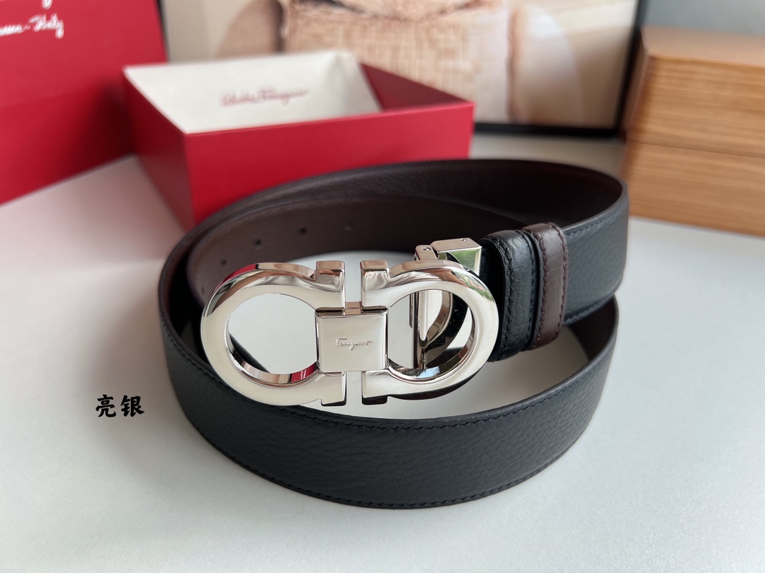 Salvatore  Ferragamo菲拉格慕男士3.5cm精致专柜版型双圈马蹄金属扣，头层牛皮双面腰带