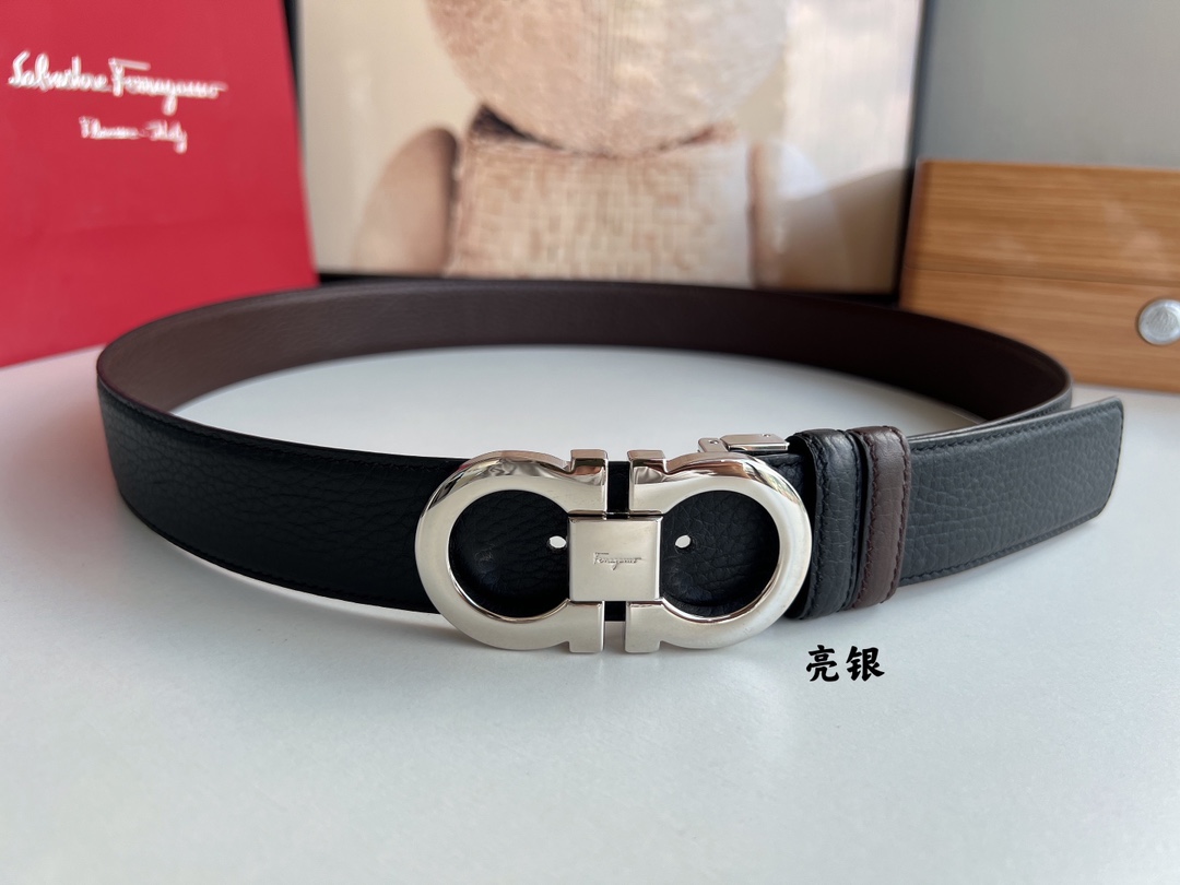 Salvatore  Ferragamo菲拉格慕男士3.5cm精致专柜版型双圈马蹄金属扣，头层牛皮双面腰带