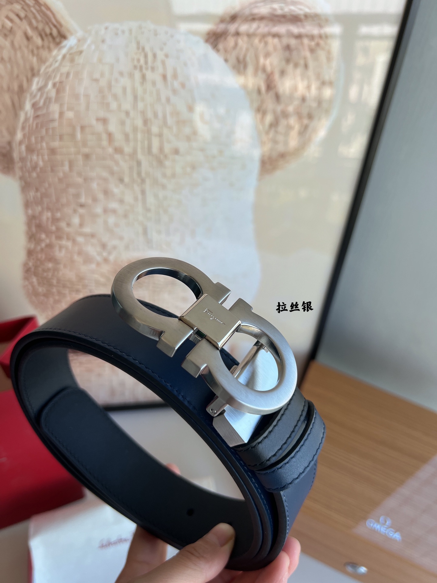 Salvatore  Ferragamo菲拉格慕男士3.5cm精致专柜版型双圈马蹄金属扣头层牛皮双面腰带