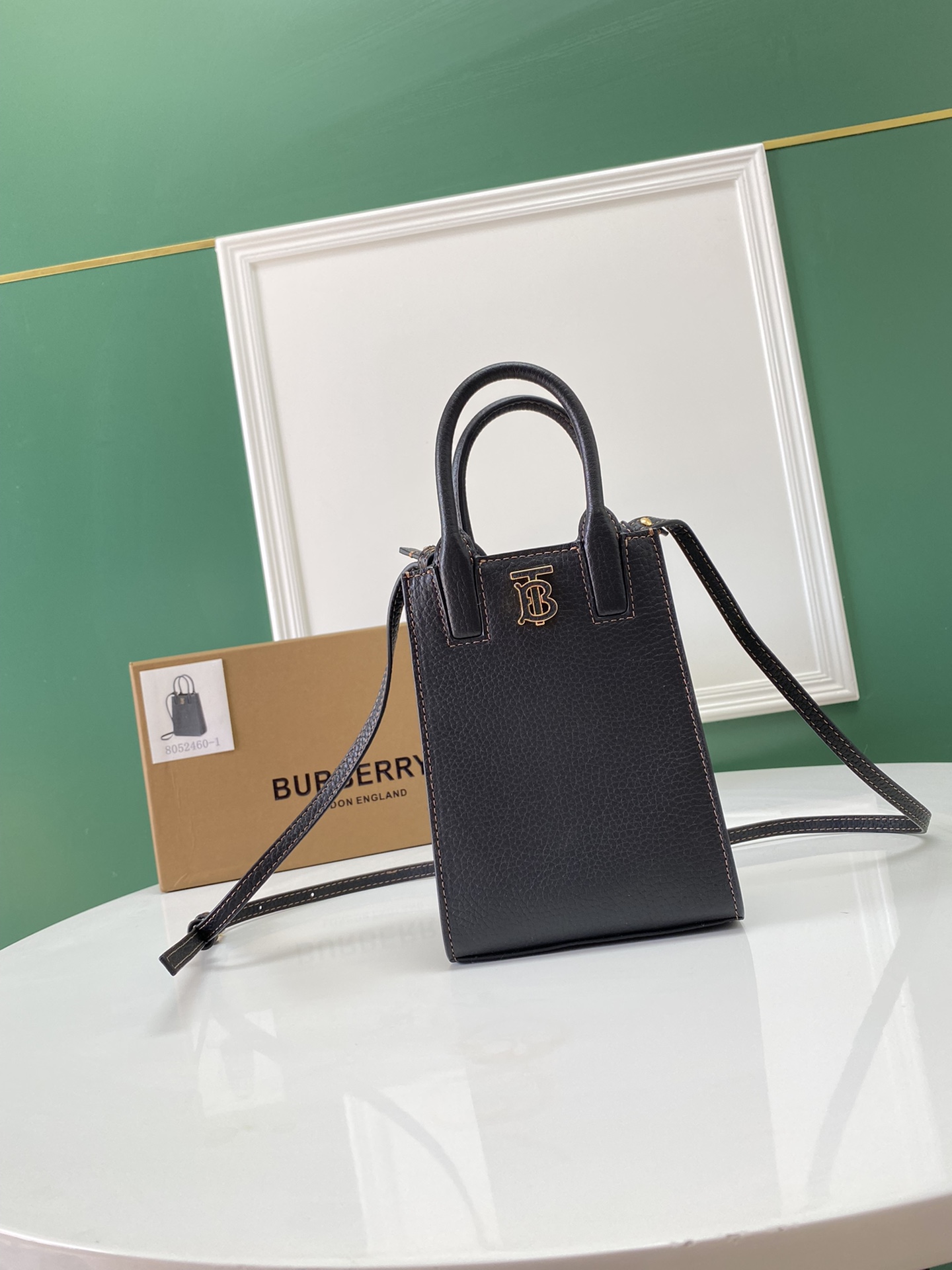 Burberry巴宝莉粒纹皮革Frances 托特包