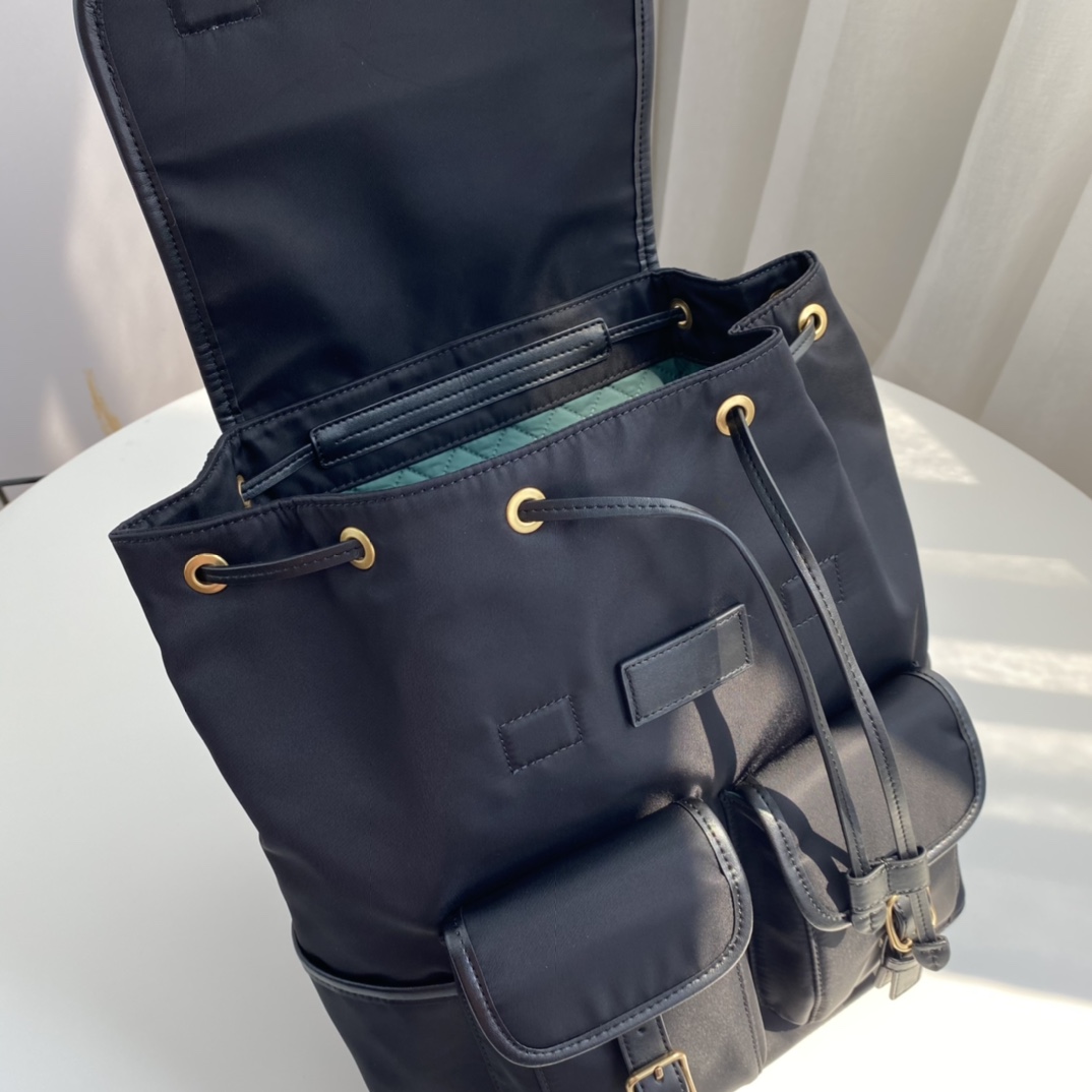 Tory Burch 编号012 汤丽柏琦 PIPER FLAP 多口袋双T LOGO双肩背包 74649