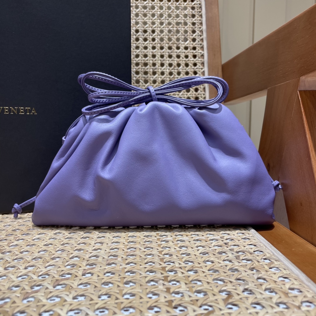 Bottega Veneta ๐๐๐ ๐๐๐๐ ๐๐๐๐พ๐ 22CM ไบๆตๅ
585852่ฐ่กฃ่็ดซ