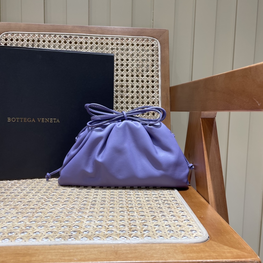 Bottega Veneta ๐๐๐ ๐๐๐๐ ๐๐๐๐พ๐ 22CM ไบๆตๅ
585852่ฐ่กฃ่็ดซ