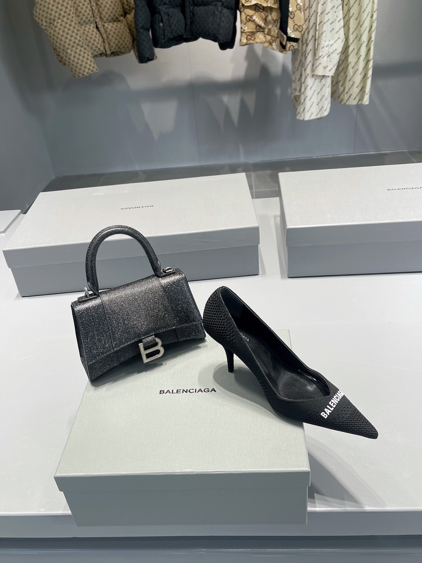 BALENCIAGA巴黎世家KNIF