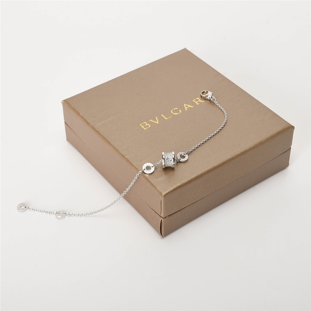 200 BVLGARI/宝格丽 小蛮腰满钻手链