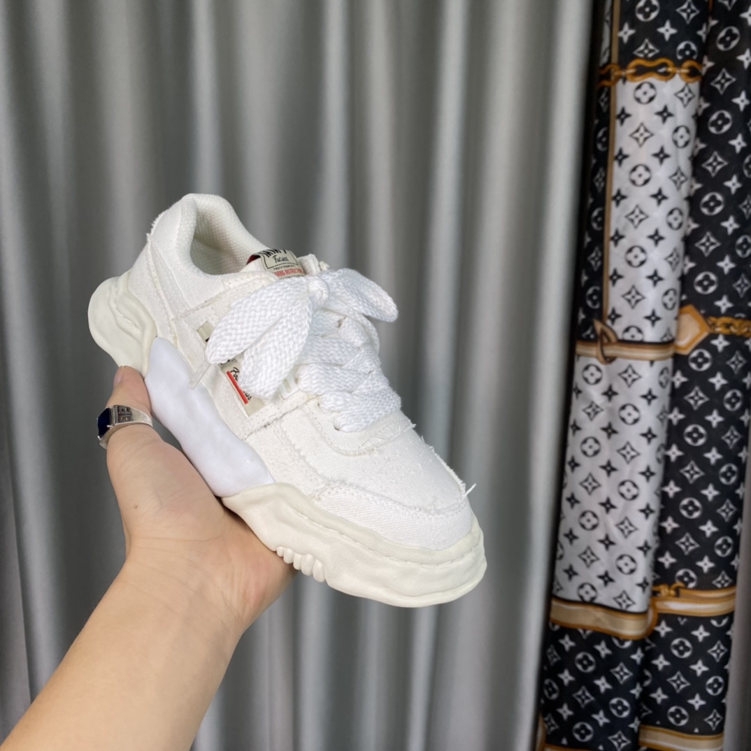 New Spring Money: Kang Yu-Pike Sneakers – Original Brand Order Quality