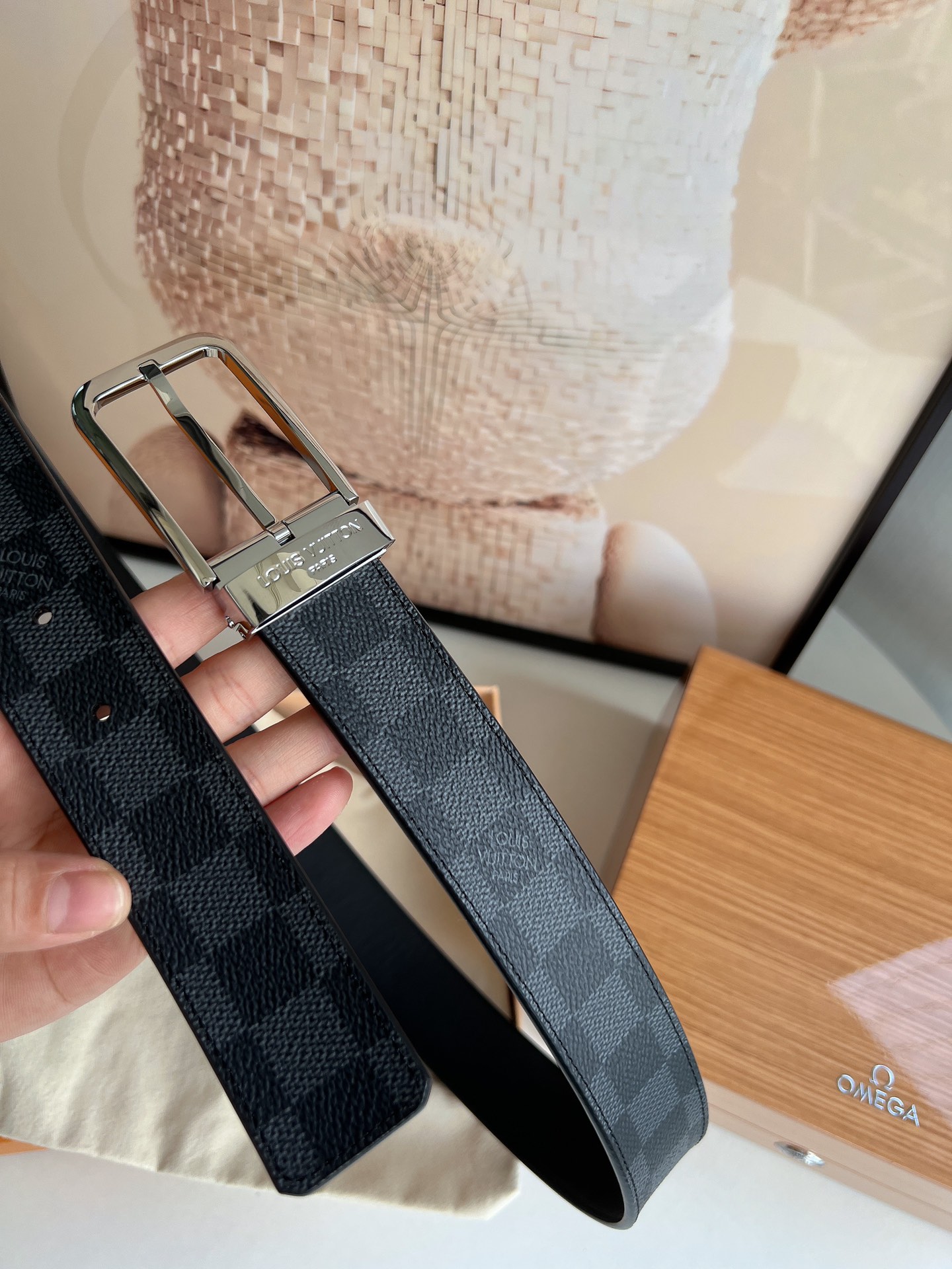LV/路易威登   老花仔料的针式腰带