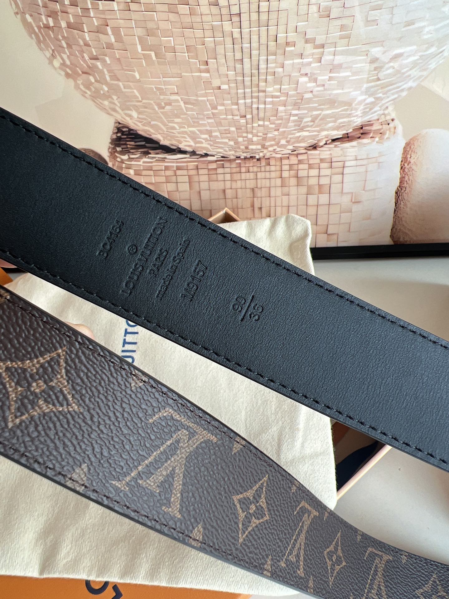 LV/路易威登   老花仔料的针式腰带