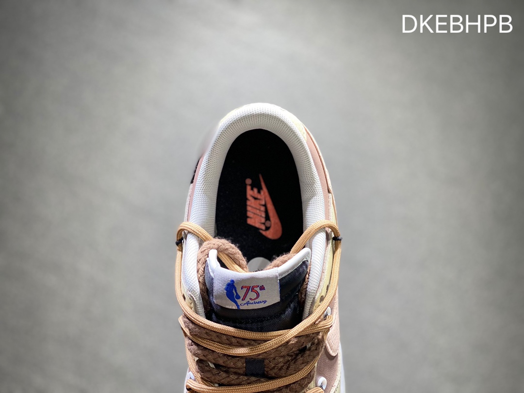 300 NIKE Dunk SB Low 低帮休闲板鞋 DD3363-002