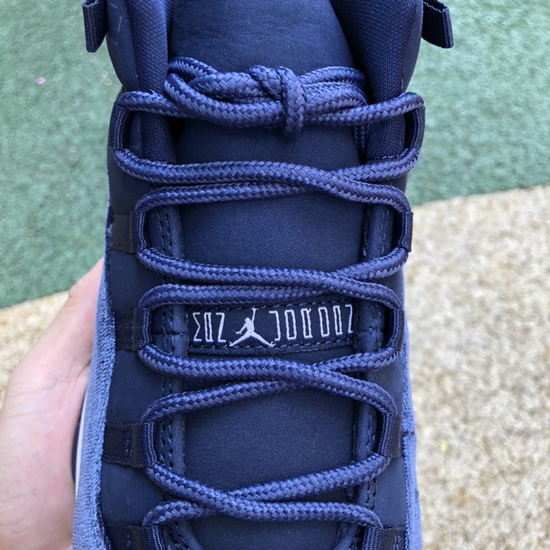 Air Jordan 11 Velvet WMNS ”Midnight Navy” velvet midnight navy blue AR0715-441