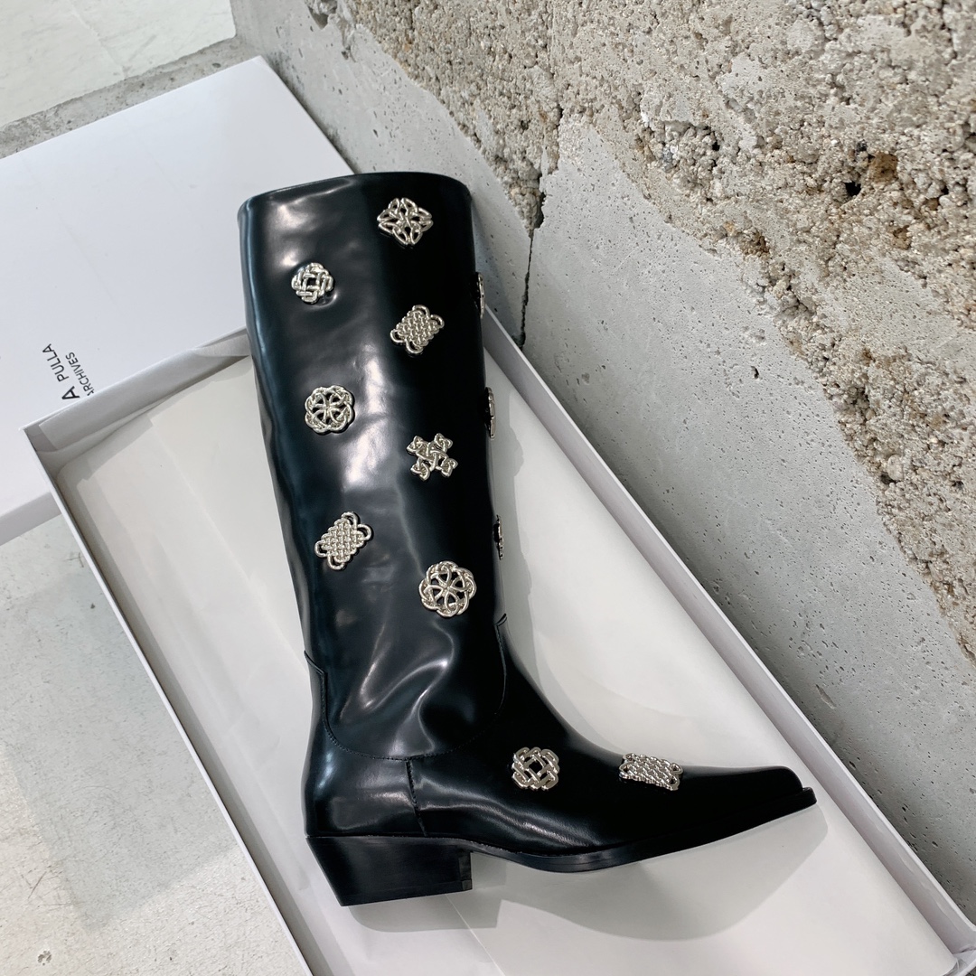 Toga Pulla Retrograde Knight’s Boots: Top-Class Unique Button Design, Cow Skin, 1600 - 图片 6
