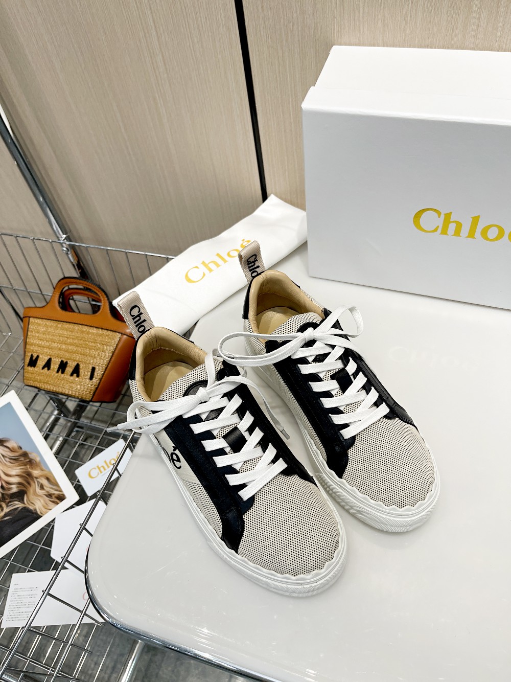 NO:235277,ChIoe25 catwalk model, high-version purchasing agent, original purchase, fabric, Italy, imported sheepskin, imported coarse cloth, footbed, shelter, 2 cm high, original outsole rubber, car line around the sole, size 35, 41, casual shoes/sports shoes, sneakers, sheepskin19860909ChIoe25走秀款 高版本代购 原版购回 面料 意大利 羊皮进口粗布 垫脚 羊里 内增高2公分 原版大底橡胶 大底周围车线 码数35、41,休闲鞋/运动鞋,sneakers,sheepskin,Women's Shoes