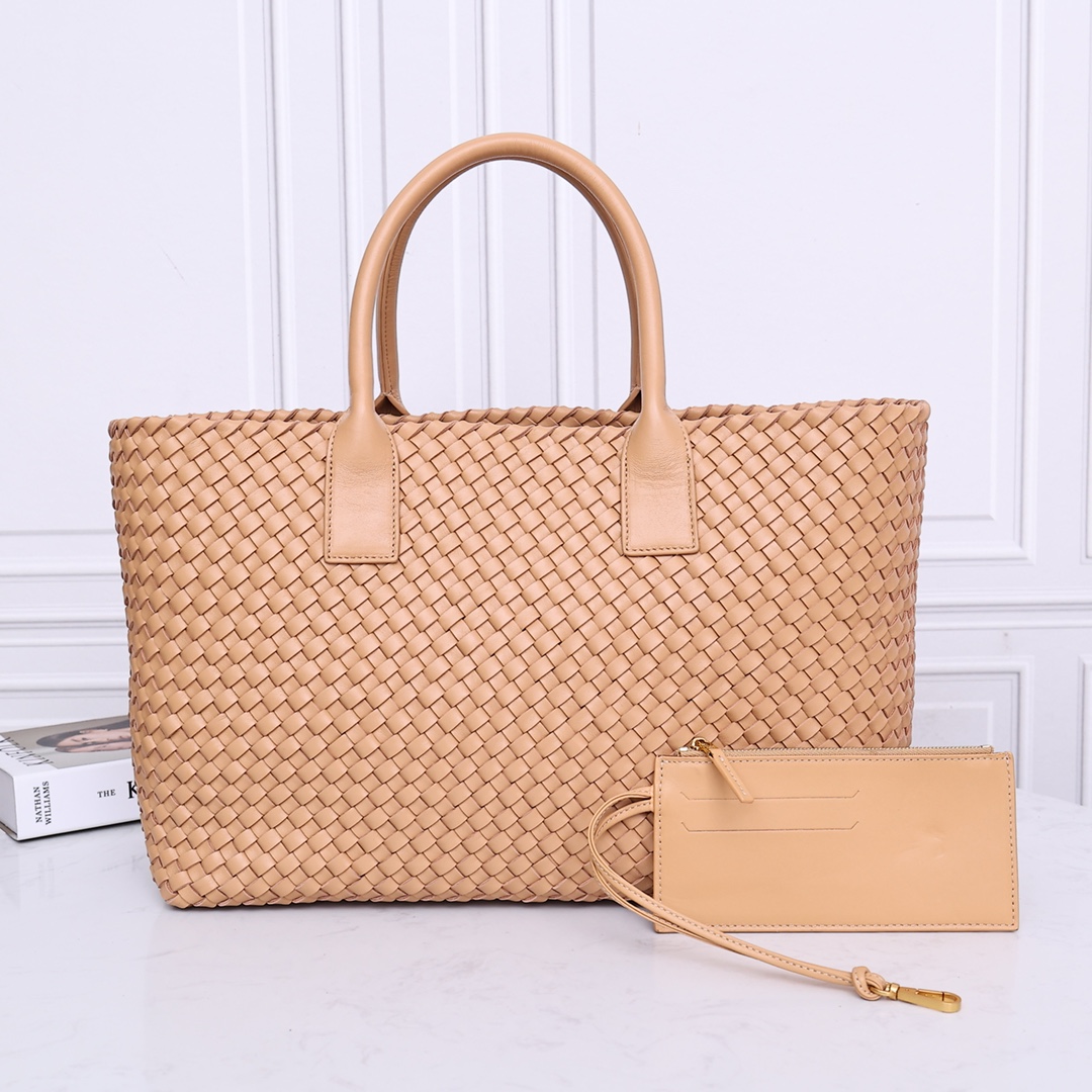 Lambskin Double-Layer Woven Shopping Bag Handbag with Small Card Holder