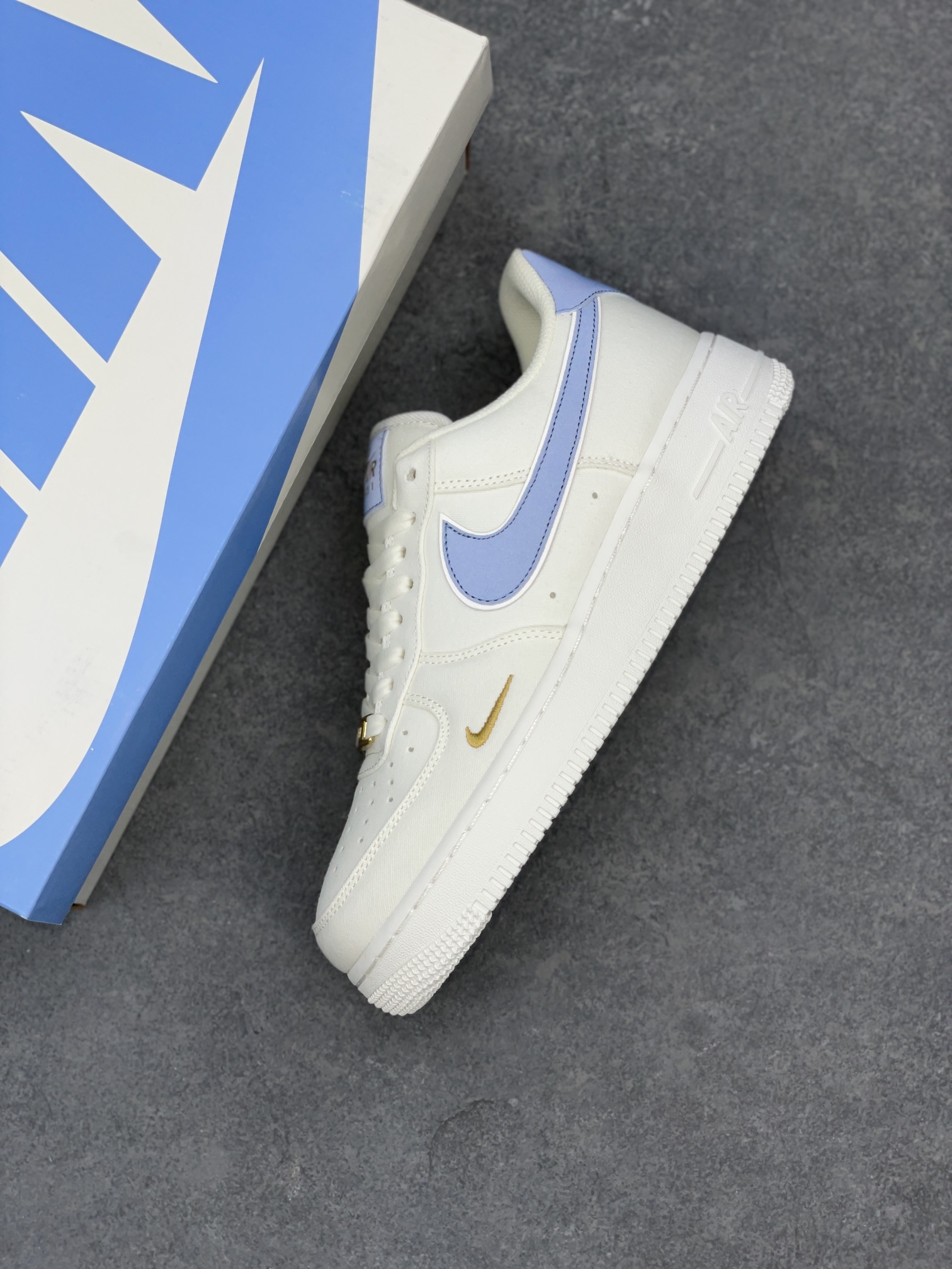Nike Air Force 1 '07 Low-Top Sneakers - Blue and Gold Accents 8 i1660682947 1398 6