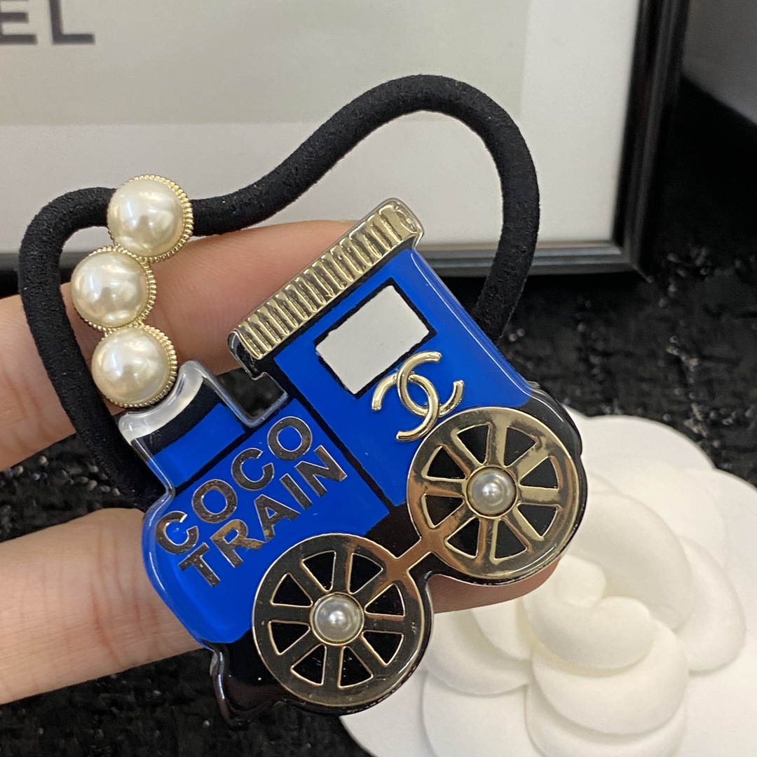 编码 H219   
✨CHANEL🇫🇷小香 
专柜最新款同步上新
香奈儿最新款发绳
不一样的潮流范
活