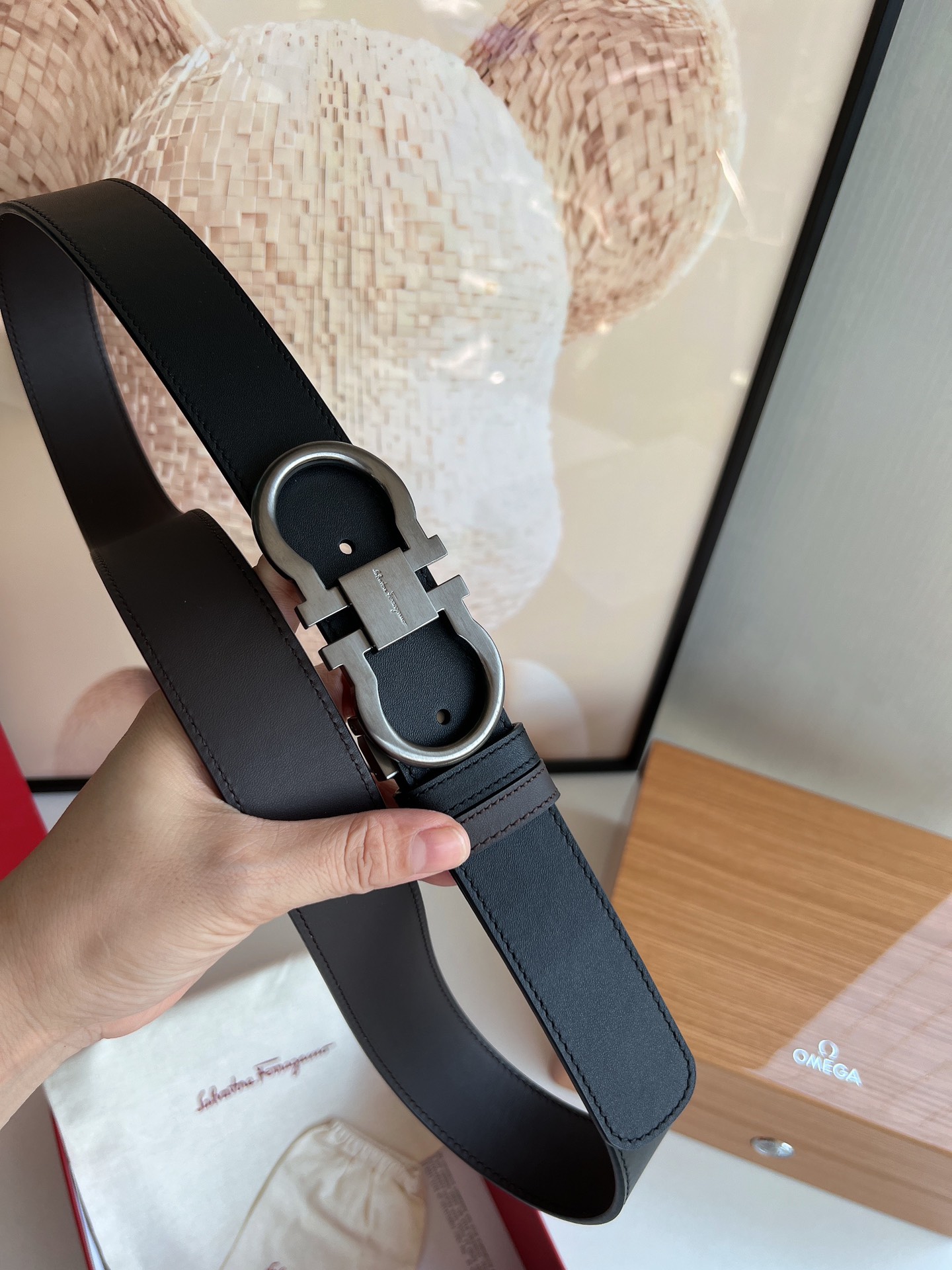 Ferragamo菲拉格慕   精致8字金属夹扣男士3.5cm腰带